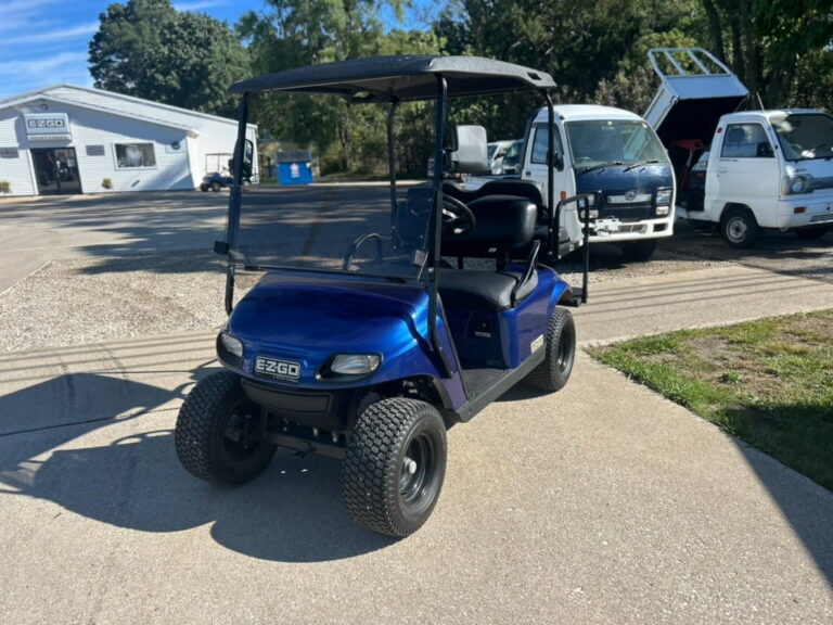 2018 E-Z-GO Valor