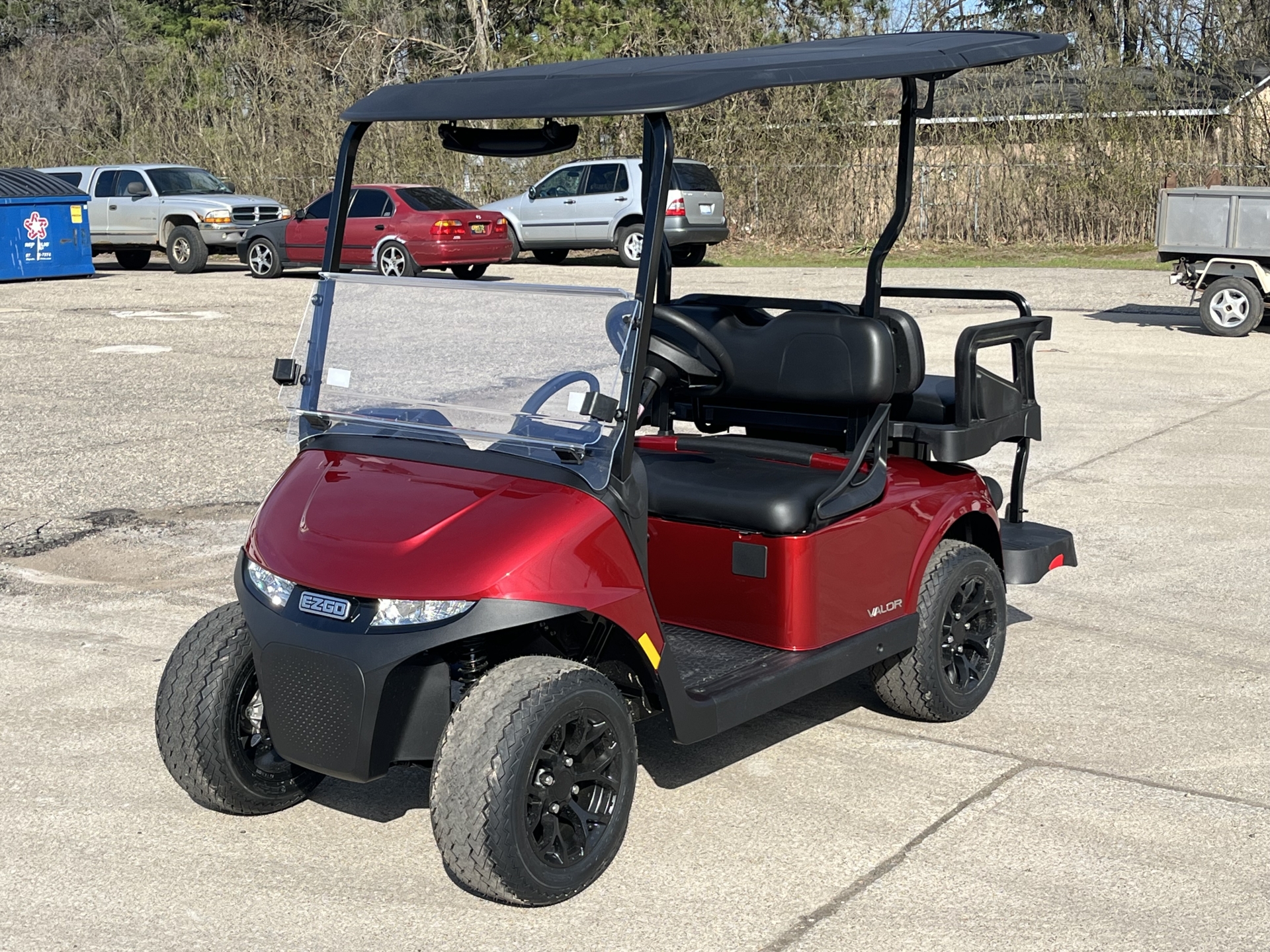 2027 E-Z-GO Valor
